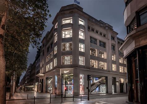 Nike paris store locations